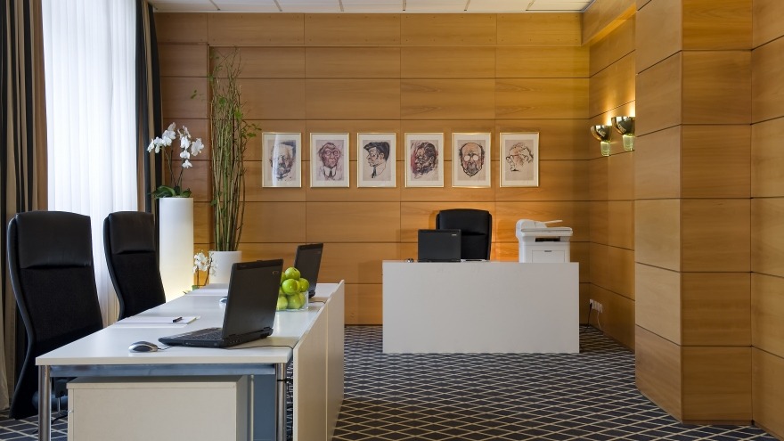 Tagungsraum Frankfurt Tagungsbüro relexa hotel Berlin - Tagungsraum Frankfurt Tagungsbüro